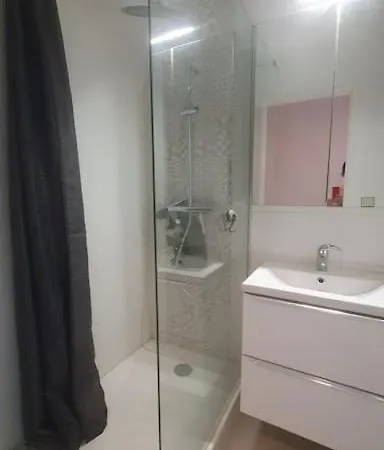 1er Ligne Piscine Au Couchant לה גרנד מוט